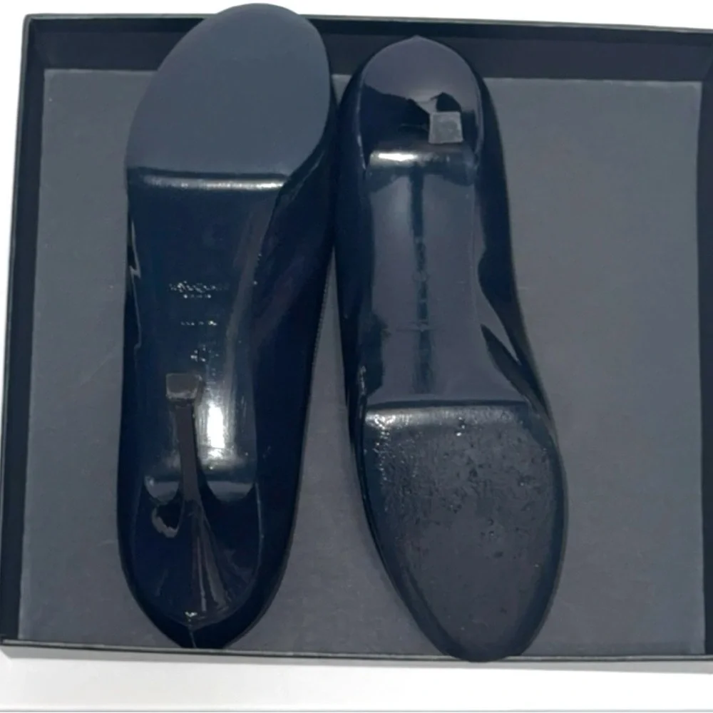 SAINT LAURENT Tribtoo 80 Patent Navy Blue Leather Heel Round Toe Pumps Size 40 - Picture 16 of 16